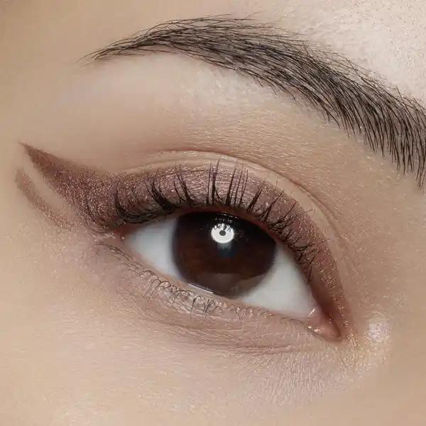 essence-blend-line-eyeshadow-stick-04