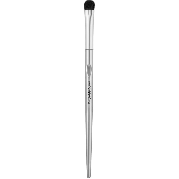 influence-beauty-basic-eyeshadow-brush