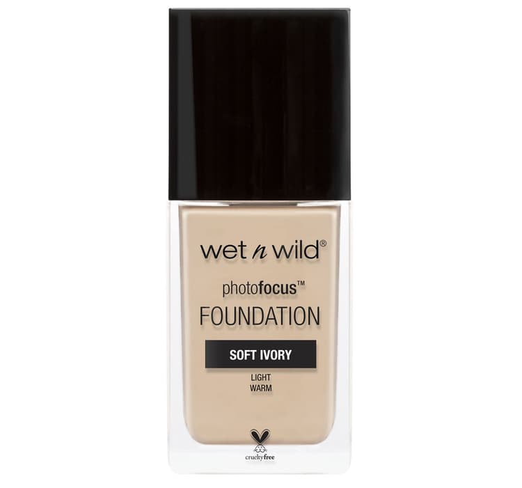 wet-and-wild-photo-focus-found-matte-soft-ivory